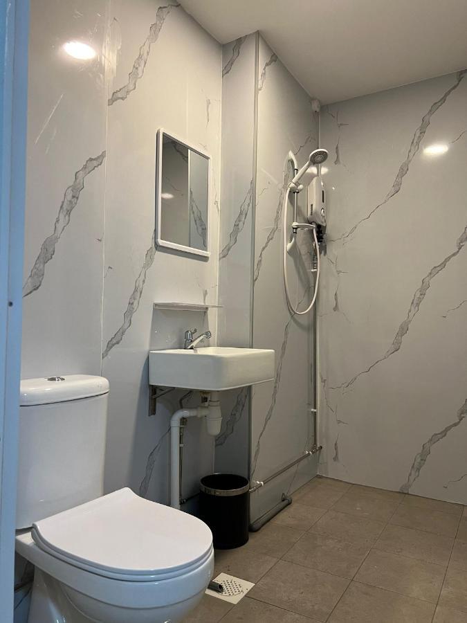 Duke Living Hostel Szingapúr Kültér fotó