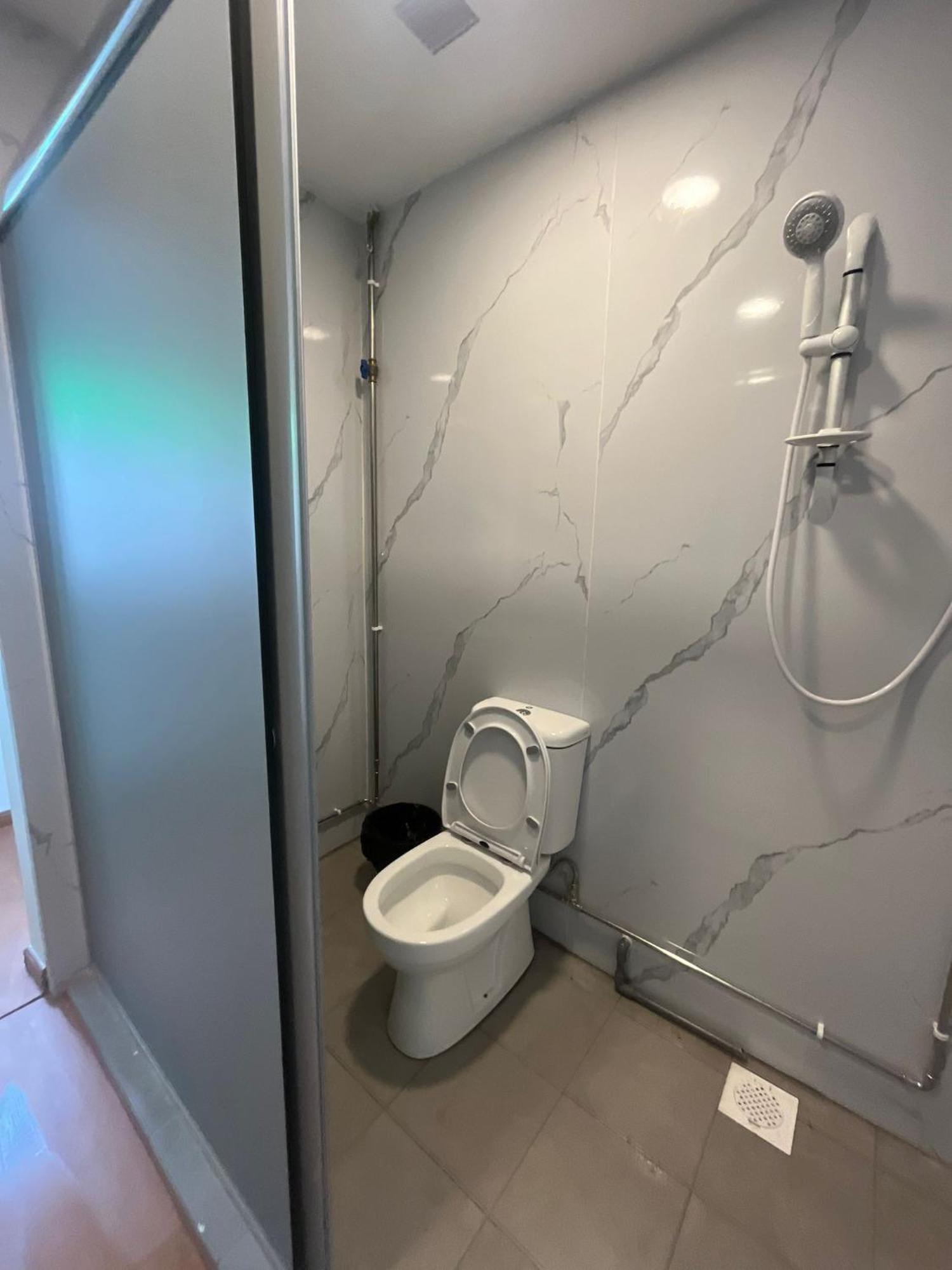 Duke Living Hostel Szingapúr Kültér fotó